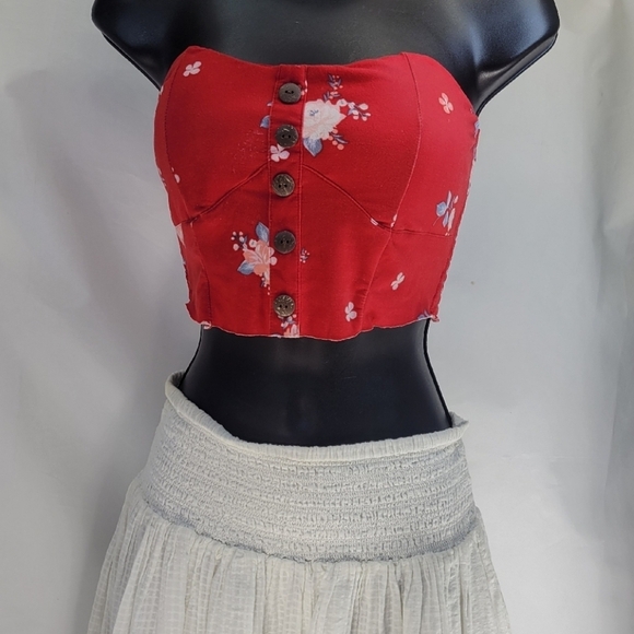 Floral Button-Down Red Crop Top size small - Picture 1 of 4